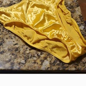 Victoria's Secret Second Skin Satin XL bikini panty